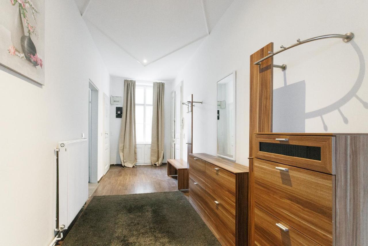 Central, Modern, Big Apartment فيينا المظهر الخارجي الصورة
