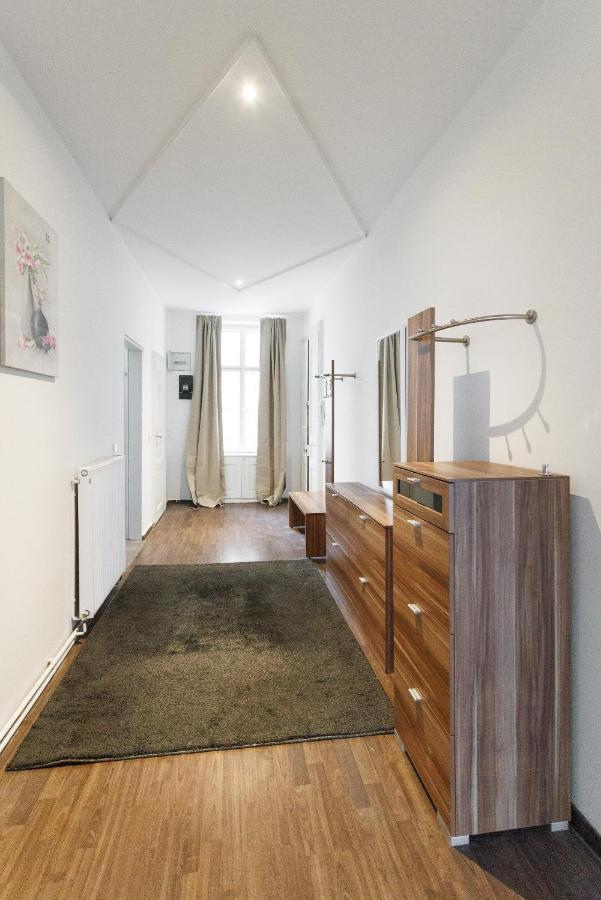 Central, Modern, Big Apartment فيينا المظهر الخارجي الصورة